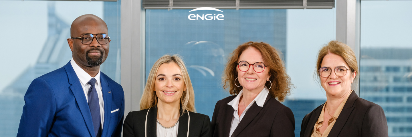 Het Individual Shareholder & Employee Relations team wenst u het allerbeste voor het jaar 2023.